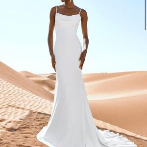 Pronovias Garni